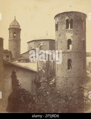 Kirche Santa Maria Maggiore, Ravenna. Unbekannter Hersteller, Italiener Stockfoto