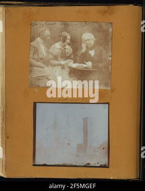 Der East Gable der St. Andrews Kathedrale und St. Regulus Tower aus dem Nordwesten.. Stockfoto