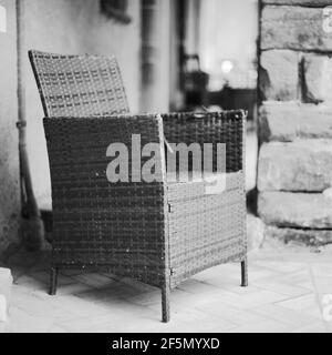 Gasse im malerischen provenzalischen Dorf Grimaud, Frankreich Stockfoto