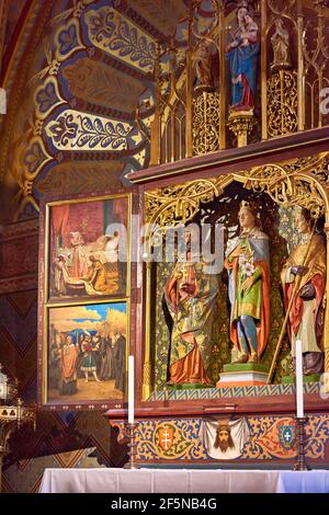 Innenfragment der Matthiaskirche - die Kirche der Himmelfahrt der Budaer Burg. Budapest, Ungarn Stockfoto