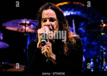 RIO DE JANEIRO, 13,10.2013: Black Sabbath tritt während der Tour 13th am Apoteose Platz, Sambódromo von Rio de Janeiro. (Foto: Néstor J. Beremblum) Stockfoto