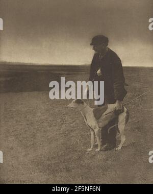 Der Wilderer - EIN Haselhund im Blick. Suffolk... Peter Henry Emerson (Brite, geb. Kuba, 1856 - 1936) Stockfoto