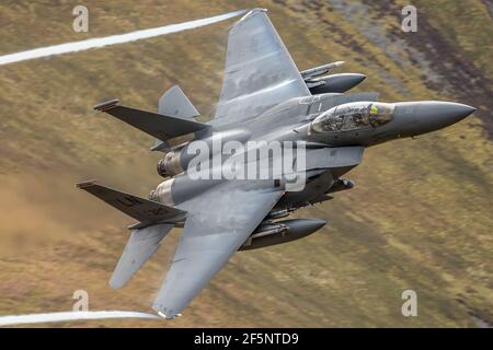 Mach Loop F-15 Niedrig Stockfoto