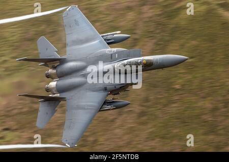 Mach Loop F-15 Niedrig Stockfoto