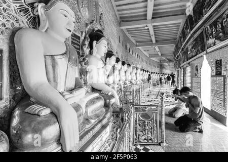 U Min Thonz Tempel, Sagaing, Mandalay, Myanmar. Stockfoto