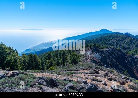 El Hierro und La Gomera vom Pico de la Nieve aus gesehen auf La Palma, Kanarische Inseln, Spanien. Stockfoto