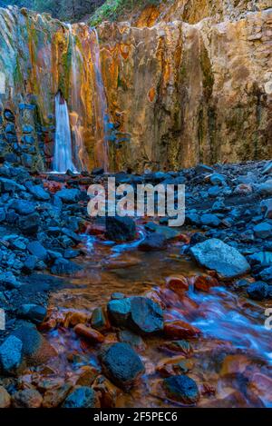 Cascada de Los Colores in Caldera de Taburiente in La Palma, Kanarische Inseln, Spanien. Stockfoto