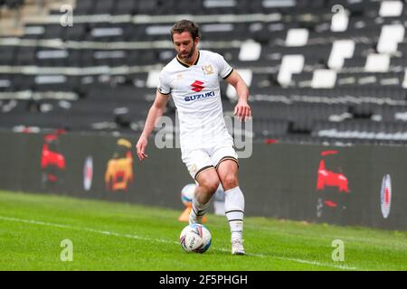 MILTON KEYNES, GROSSBRITANNIEN. MÄRZ 27th: Milton Keynes Dons wird während der zweiten Hälfte der Sky Bet League ein Spiel zwischen MK Doncaster Rovers und Doncaster Doncaster Donner am Samstag, 27th. März 2021 im Stadium MK, Milton Keynes. (Kredit: John Cripps - MI News) Kredit: MI Nachrichten & Sport /Alamy Live Nachrichten Stockfoto