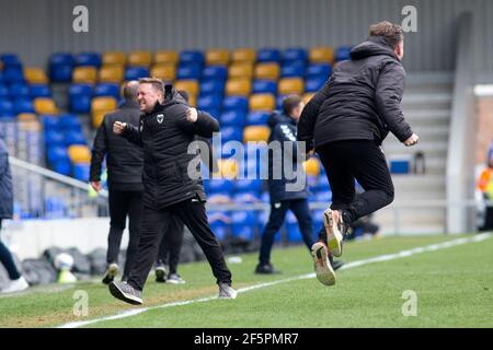 LONDON, GROSSBRITANNIEN. MÄRZ 27th Glyn Hodges vom AFC Wimbledon reagiert während des Sky Bet League 1-Spiels zwischen AFC Wimbledon und Northampton Town in der Plough Lane, Wimbledon am Samstag, 27th. März 2021. (Quelle: Federico Maranesi) Quelle: MI News & Sport /Alamy Live News Stockfoto