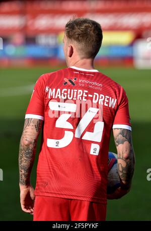 Jordan Maguire-Drew von Crawley während des zweiten Spiels der Sky Bet League zwischen Crawley Town und Port Val im People's Pension Stadium , Crawley , Großbritannien - 27. März 2021 - nur für redaktionelle Verwendung. Keine Verkaufsförderung. Für Football-Bilder gelten Einschränkungen für FA und Premier League. Keine Nutzung des Internets/Handys ohne FAPL-Lizenz - für Details wenden Sie sich an Football Dataco Stockfoto