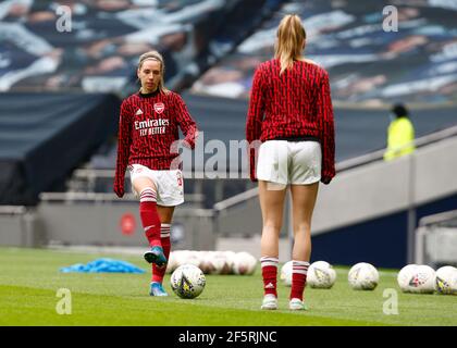 London, Inited Kingdom. März 2021, 27th. EDGWARE, ENGLAND - MÄRZ 27: Jordan Nobbs of Arsenal während des Vormatch-Warm-Up während der FA Women's Spur League zwischen Tottenham Hotspur und Arsenal Women im Tottenham Hotspur Stadium, London, UK am 27th. März 2021 Credit: Action Foto Sport/Alamy Live News Stockfoto