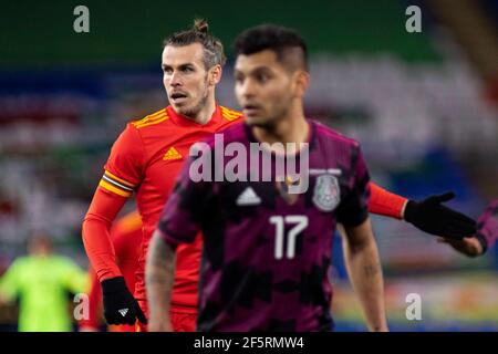 Cardiff, Großbritannien. März 2021, 27th. Gareth Bale von Wales in Aktion Fußball-Freundschaftsspiel, Wales gegen Mexiko, im Cardiff City Stadium in Cardiff, South Wales am Samstag, 27th. März 2021. Redaktionelle Verwendung nur. PIC von Lewis Mitchell / Andrew Orchard Sport Fotografie / Alamy Live News Kredit: Andrew Orchard Sport Fotografie / Alamy Live News Stockfoto