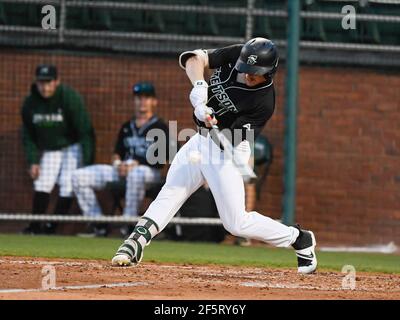 Deland, FL, USA. März 2021, 27th. Stetson Outfielder Andrew MacNeil (7) während NCAA Baseball-Spiel zwischen den Florida Gulf Coast Eagles und die Stetson Hatters in Melching Field in Deland, FL Romeo T Guzman/CSM/Alamy Live News Stockfoto