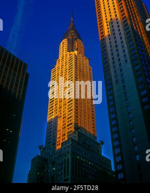 2004 HISTORISCHES CHRYSLER-GEBÄUDE (©WLLIAM VAN ALEN 1930) MIDTOWN MANHATTAN NEW YORK CITY USA Stockfoto