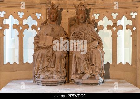 Herrscherpaar in der Grabeskapelle, interpretiert als Königin Editha und Kaiser Otto, Magdeburger Dom, Sachsen-Anhalt, Deutschland Stockfoto