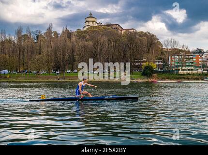 Turin, Italien. März 2021, 27th. Italien Piemont Turin - Valentino Park - Turin Kajak und Kanu Marathone Credit: Realy Easy Star/Alamy Live News Stockfoto