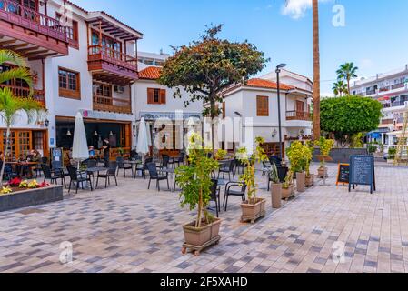 Los Gigantes, Spanien, 10. Januar 2021: Platz in Los Gigantes, Teneriffa, Kanarische Inseln, Spanien. Stockfoto