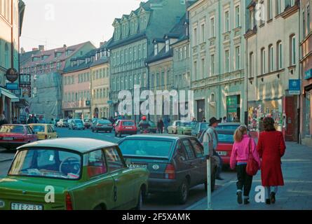 Autos aus der DDR zu Besuch, 17. November 1989, nur eine Woche nach dem Fall der Berliner Mauer, Bamberg, Franken, Bayern, Deutschland Stockfoto