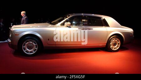 CHAIRMAN TONY GOTT MIT DEM NEUEN ROLLS ROYCE PHANTOM,3/1/03 PILSTON Stockfoto