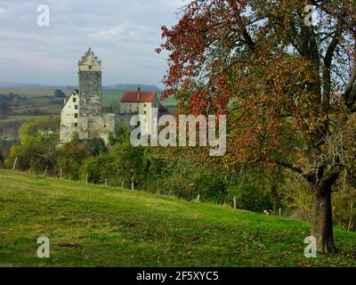 Schloss Katzenstein bei Dischingen im Härtsfeld, östlicher Rand der Schwäbischen alpen, Kreis Heidenheim, Baden-Württemberg, Deutschland Stockfoto