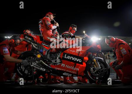 Doha, Katar. März 2021, 28th. Rennen für MotoGP Barwa Grand Prix von Katar auf Losail International Circuit, Katar. 28. März 2021 in Bild: Bagnaia Carreras del Gran Premio de MotoGP Barwa de Qatar en el Circuito Internacional de Losail, Qatar. 28 de marzo de 2021 POOL/ MotoGP.com/Cordon Pressebilder sind nur für redaktionelle Zwecke bestimmt. Obligatorische Gutschrift: © motogp.com Gutschrift: CORDON PRESS/Alamy Live News Stockfoto