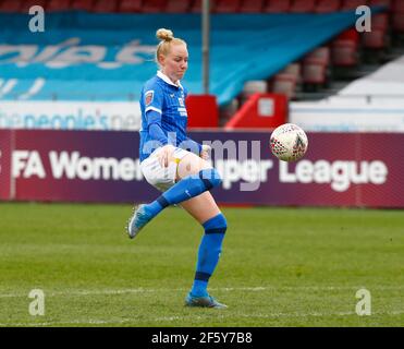 Crawley, Großbritannien. März 2021, 28th. CRAWLEY, ENGLAND - MÄRZ 28: Während des Barclays FA Women Super League Spiels zwischen Brighton und Hove Albion Women und Everton Women im People's Pension Stadium am 28. März 2021 in Crawley, England Credit: Action Foto Sport/Alamy Live News Stockfoto