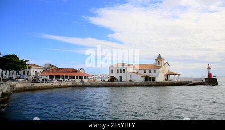 salvador, bahia, brasilien - 13. januar 2021: Blick auf die Kirche und das Kloster von Nossa Senhora do Monte Serrat, in Ponta de Humaita, in der Stadt Sal Stockfoto