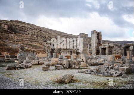 Ruinen der alten zeremoniellen Hauptstadt des persischen Reiches Persepolis bei Shiraz im Iran Stockfoto