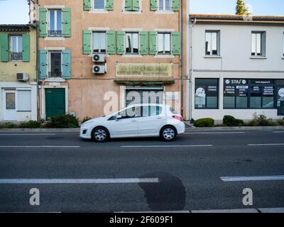 Fahrt auf der ehemaligen Mythischen Nationalstraße 7, Montélimar, Drôme, Frankreich Stockfoto