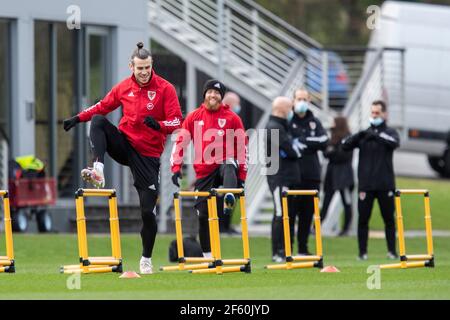 Hensol, Wales, Großbritannien. März 2021, 29th. Gareth Bale beim Training der walisischen Fußballnationalmannschaft im Vale Resort vor dem WM-Qualifikationsspiel gegen Tschechien. Kredit: Mark Hawkins/Alamy Live Nachrichten Stockfoto