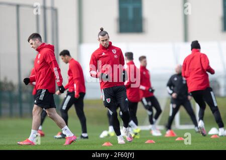 Hensol, Wales, Großbritannien. März 2021, 29th. Gareth Bale beim Training der walisischen Fußballnationalmannschaft im Vale Resort vor dem WM-Qualifikationsspiel gegen Tschechien. Kredit: Mark Hawkins/Alamy Live Nachrichten Stockfoto