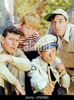 DON KNOTTS, RON HOWARD, ANDY GRIFFITH UND JIM NABORS IN DER ANDY GRIFFITH SHOW (1960) UNTER DER REGIE VON DON WEIS, RICHARD CRENNA, ALAN RAFKIN UND LEE PHILIPS. Kredit: CBS FERNSEHEN / Album Stockfoto