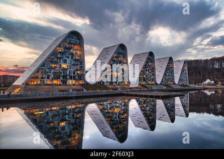 The Wave Boelgen ikonische moderne Apartments in Vejle, Dänemark Stockfoto