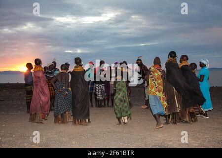 Turkana sind ein nilotisches Volk, das im Kreis Turkana beheimatet ist Im Nordwesten Kenias Stockfoto