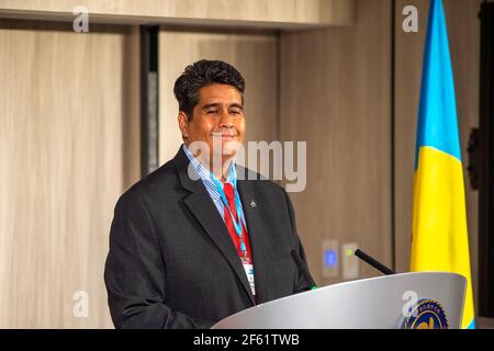 Taipeh, Taiwan. März 2021, 29th. Surangel Whipps Jr, Präsident von Palau, hört sich während einer Pressekonferenz des taiwanesischen Außenministeriums (MOFA) Fragen an.der Präsident von Palau ist vom 28. März bis 01. April zu einem fünftägigen Besuch in Taiwan, um eine "Reiseblase" zu starten. Erlaubt Reisen zwischen Taiwan und Palau mit weniger COVID-19 Einschränkungen. (Foto von Lin Yen Ting/SOPA Images/Sipa USA) Quelle: SIPA USA/Alamy Live News Stockfoto