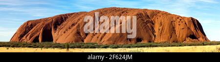Großes Foto-stich-Panorama des Uluru, Stockfoto