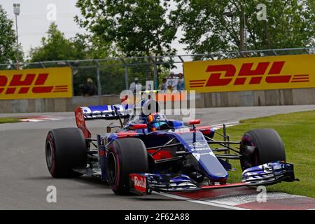 55 SAINZ Carlos (SPA) Toro Rosso STR12 Team Toro Rosso, Aktion während der Formel 1 Weltmeisterschaft 2017, Grand Prix von Kanada vom 9. Bis 11. Juni in Montreal - Foto DPPI Stockfoto