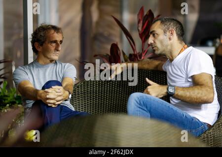 PROST Alain (Fra) Renault Botschafter, und ABITEBOUL Cyril (fr) Renault Sport Geschäftsführer, Ambiance Portrait während der Formel 1 Weltmeisterschaft 2017, Singapur Grand Prix vom 14. Bis 17. September in Singapur - Foto Florent Gooden / DPPI Stockfoto