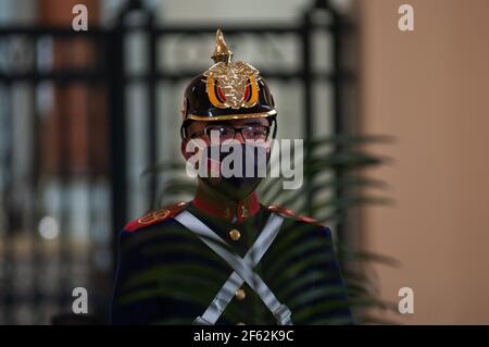 Der Chaldäer von Kolumbien, Msgr. Luis José Rueda, hält die heilige Woche, Palmsonntag "Domingo de Ramos" Messe im Inneren der primären Kathedrale von Colomb Stockfoto