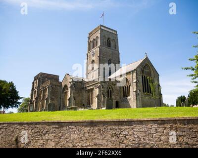 St. Mary’s Church im Dorf Wedmore, Somerset, England. Stockfoto