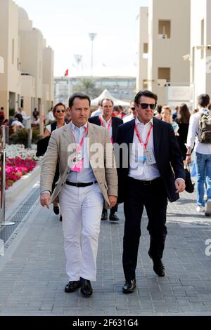 MUSELIER Renaud, Präsident der Region PACA ESTROSI Christian, Président du GIP Grand Prix de France Le Castellet während der Formel 1 Weltmeisterschaft 2017, Abu Dhabi Grand Prix vom 23. Bis 26. November in Yas Marina - Foto Clement Marin / DPPI Stockfoto