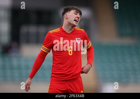 Cardiff, Großbritannien. März 2021, 29th. Jay Williams von Wales u18 schaut auf. U18 Fußball-Länderspiel, Wales gegen England, im Leckwith-Stadion in Cardiff, South Wales am Montag, 29th. März 2021. Redaktionelle Verwendung nur. PIC von Andrew Orchard / Andrew Orchard Sport Fotografie / Alamy Live News Kredit: Andrew Orchard Sport Fotografie / Alamy Live News Stockfoto