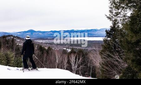Skifahren auf dem Shawnee Peak, Bridgton, Maine Stockfoto