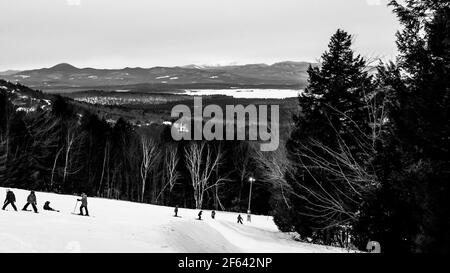 Skifahren auf dem Shawnee Peak, Bridgton, Maine Stockfoto