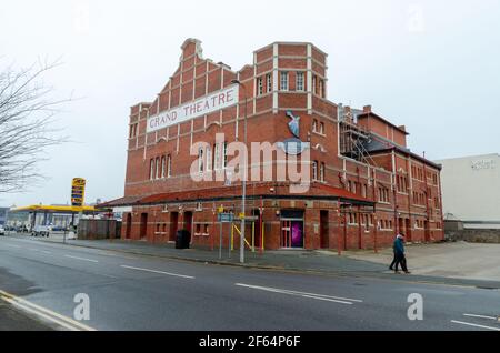 Llandudno, Großbritannien: 18. März 2021: Der Broadway Boulevard Nachtclub Räumlichkeiten waren früher das Grand Theatre. Stockfoto