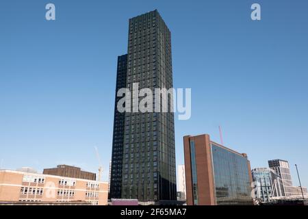 Blick auf das 101 George Street Gebäude in Crydon Stockfoto