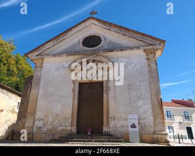 Gotische Kirche Igreja de Nossa Senhora do popula in Caldas da Rheinha, Zentralportugal Stockfoto