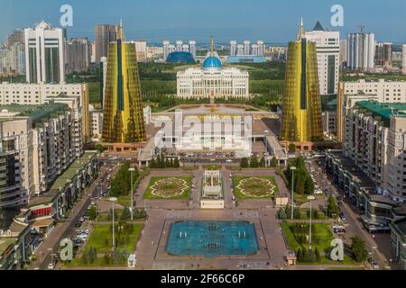 Gebäude im modernen Teil von Astana (heute nur Sultan), Kasachstan Stockfoto