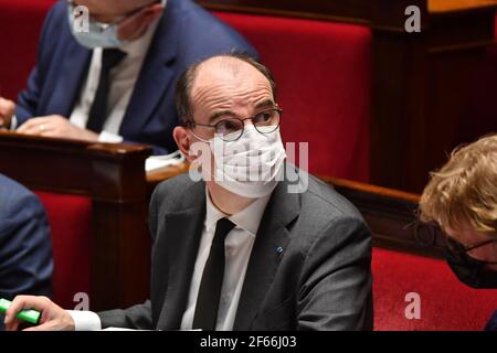Paris, Frankreich. März 2021, 30th. Jean Castex - Paris: Wöchentliche Fragestunde an die Regierung bei der französischen Nationalversammlung in Paris, Franc am 30. März 2021. (Foto: Lionel Urman/Sipa USA) Quelle: SIPA USA/Alamy Live News Stockfoto