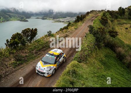 34 INGRAM Chris EDMONDSON Elliot Opel ADAM R2 Aktion während der Rallye-Europameisterschaft 2017 ERC Azoren Rallye, vom 30. März bis 1. April, in Ponta Delgada Portugal - Foto Jorge Cunha / DPPI Stockfoto